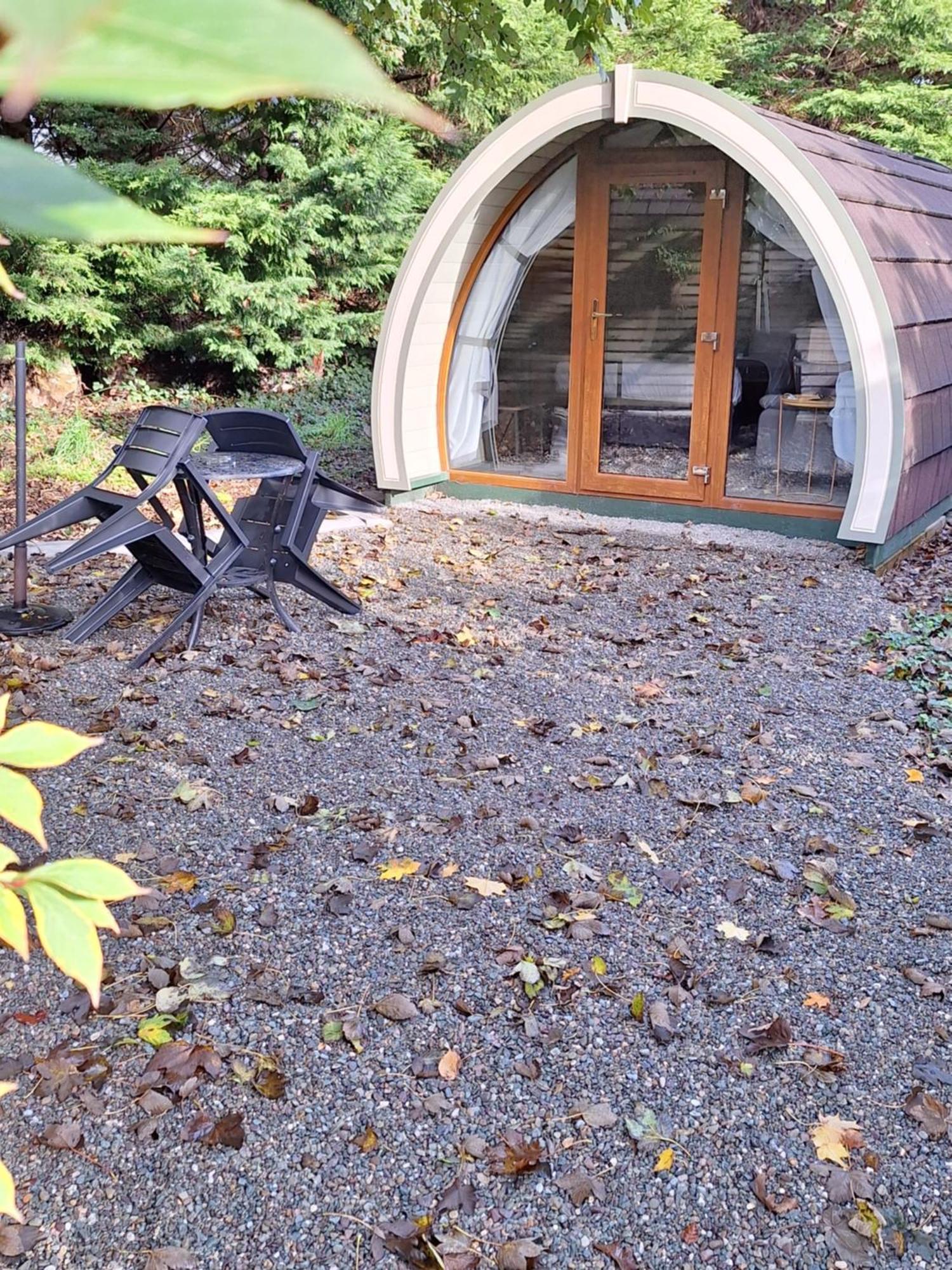 Priory Glamping Pods And Guest Accommodation 基拉尼 外观 照片