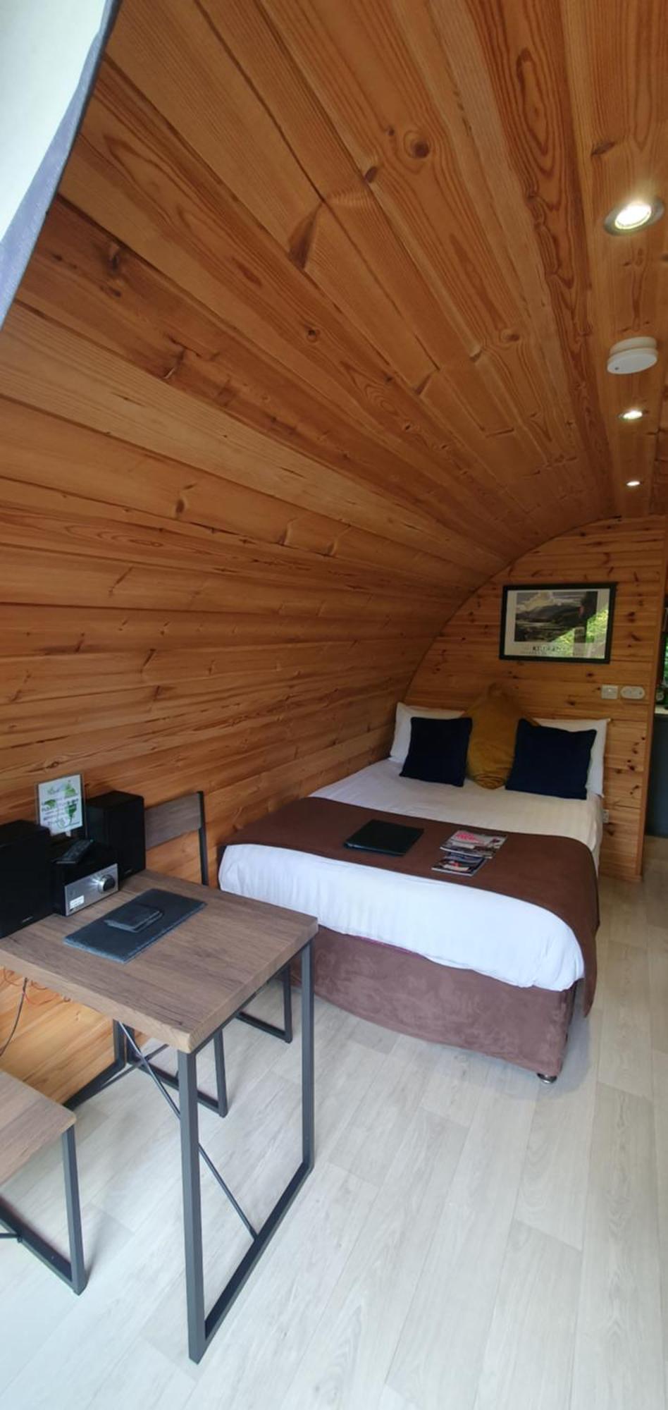 Priory Glamping Pods And Guest Accommodation 基拉尼 外观 照片